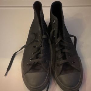 Black converse kids high tops